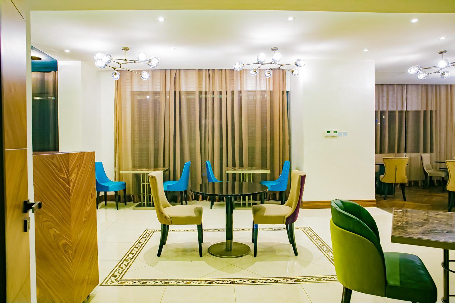Royal Residences Lagos Luaran gambar