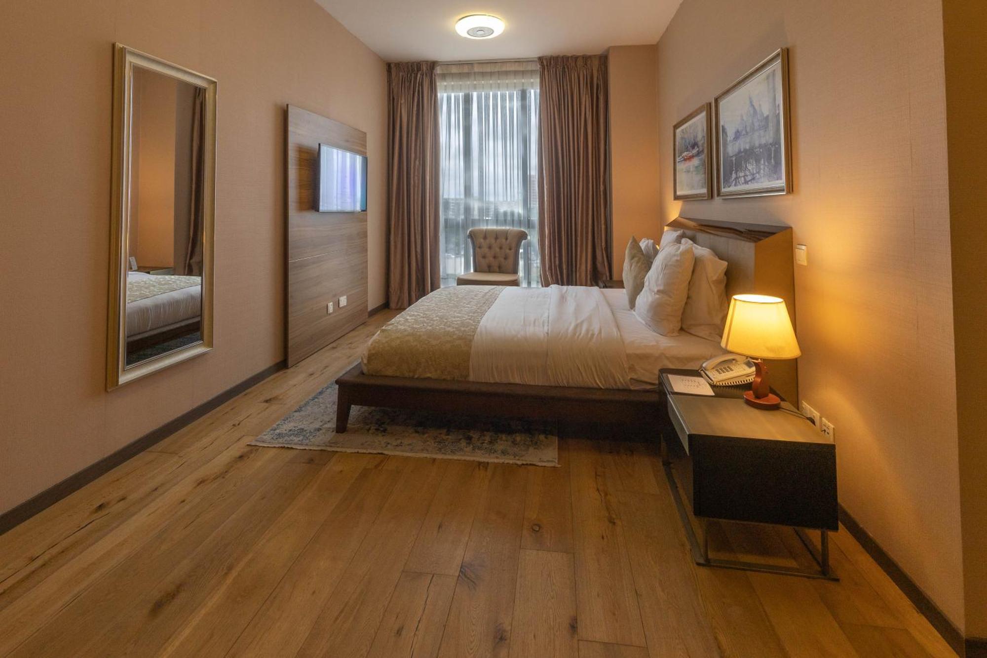Royal Residences Lagos Luaran gambar