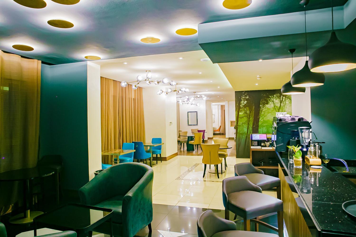 Royal Residences Lagos Luaran gambar