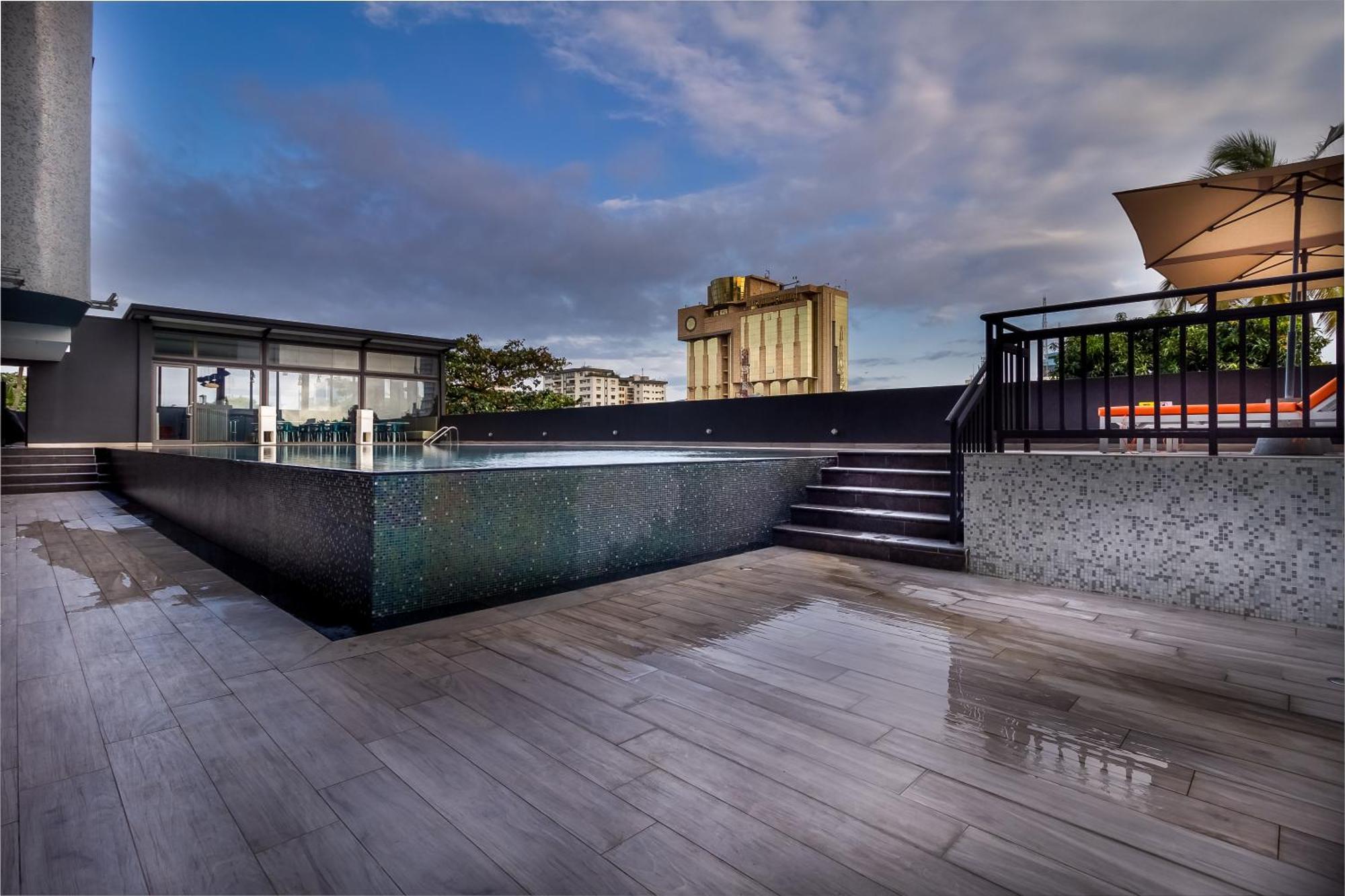 Royal Residences Lagos Luaran gambar