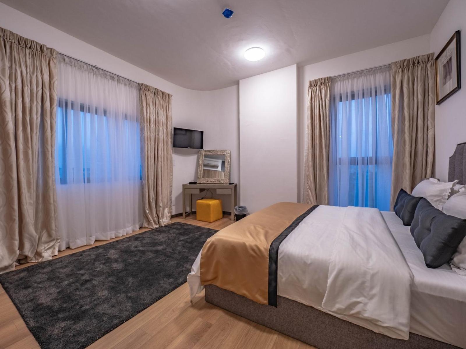 Royal Residences Lagos Luaran gambar